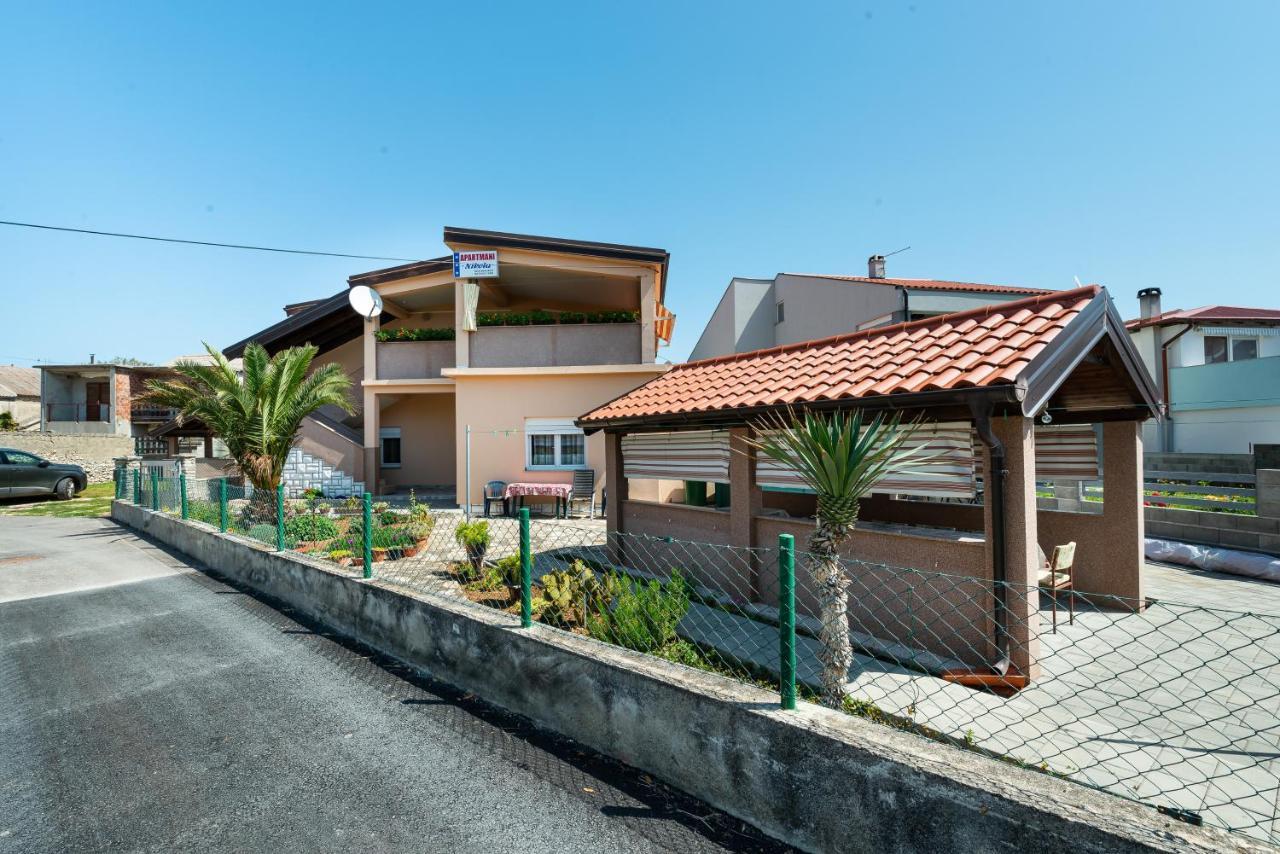 Apartments With A Parking Space Nin, Zadar - 19555 Esterno foto
